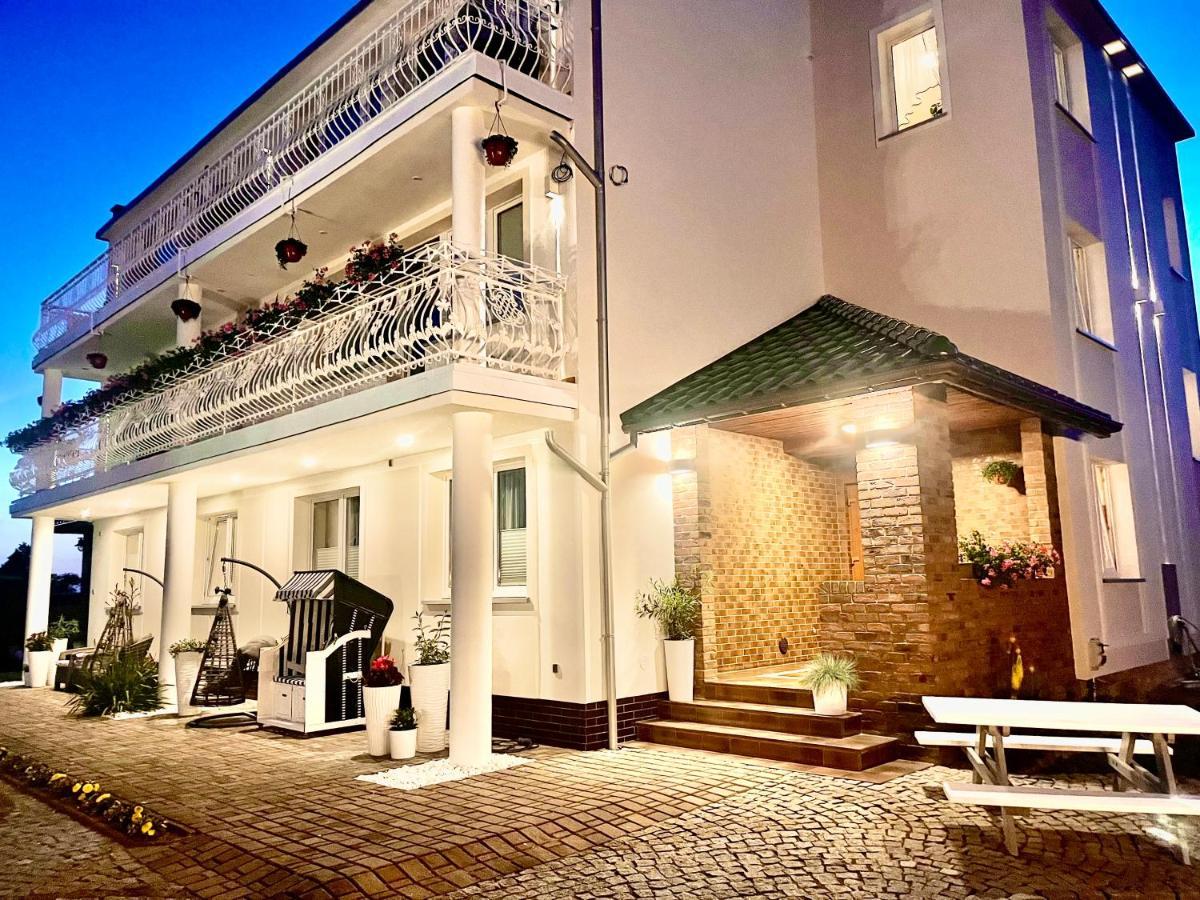 Villa Marlena Устроне-Морське Екстер'єр фото